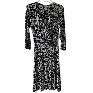 Chico's Knit Dress Slinky Flowy Wrap Black White Chico's 1 US Med Travel Office